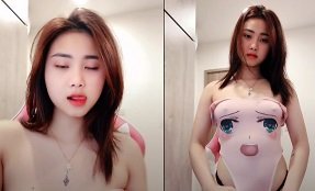 Đỗ Ngọc Trang cực kỳ ngoái mông